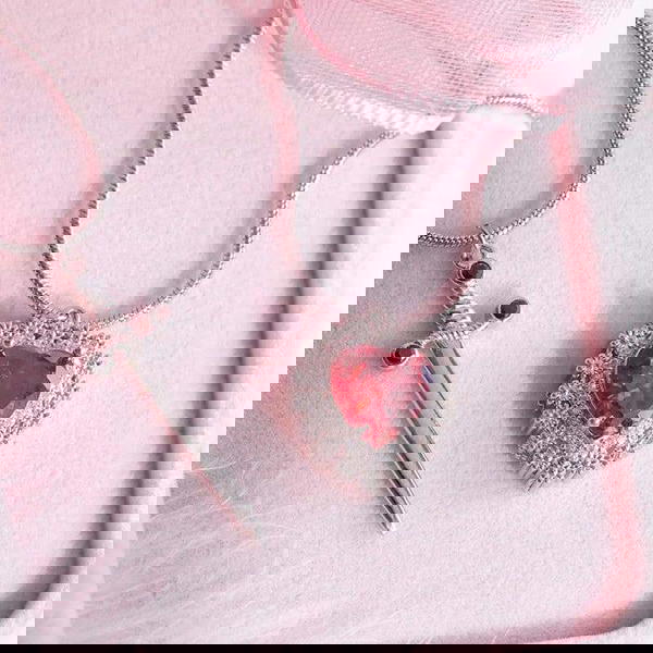 two necklace 🗡️💗 Image 1 Preview