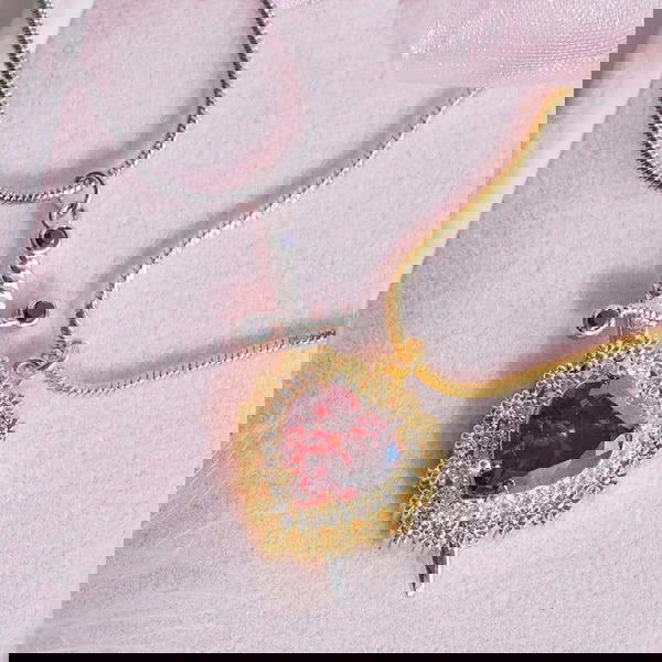 two necklace 🗡️💗 Image 2 Preview