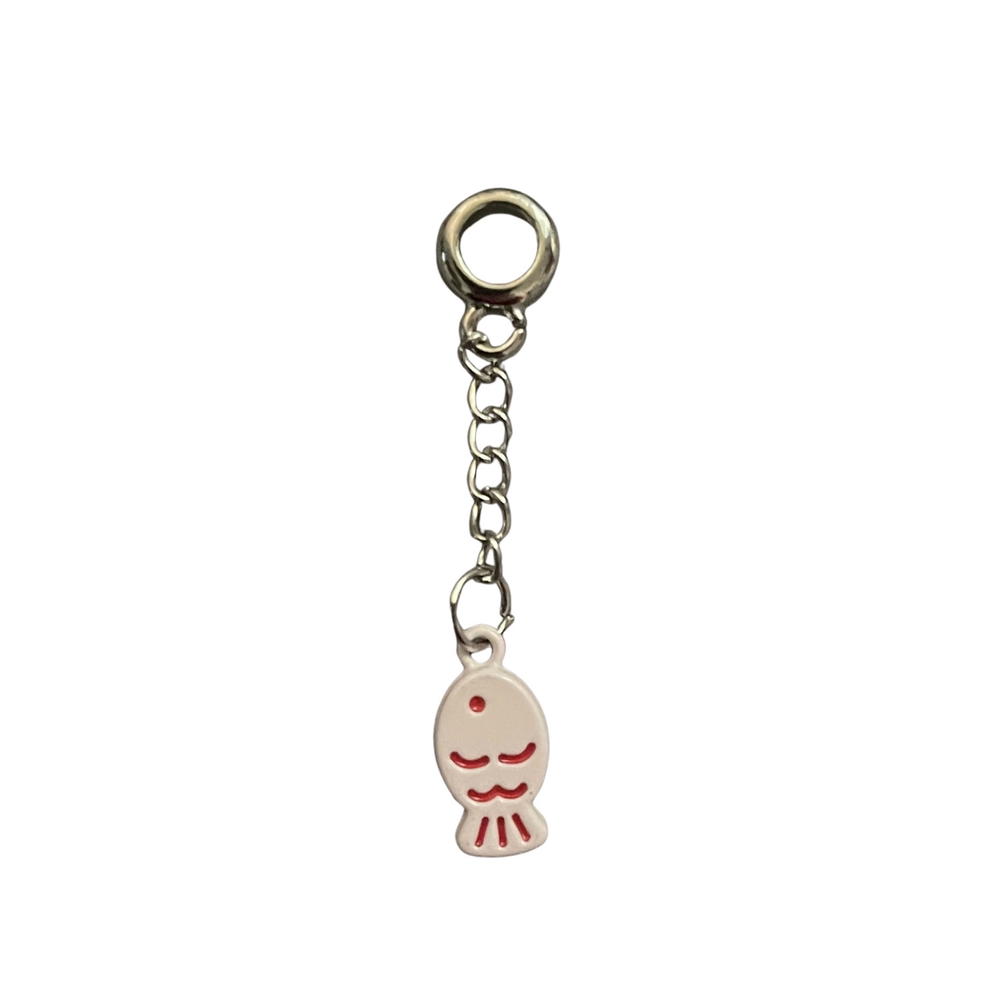 Charm bead - Light pink fish Preview Image