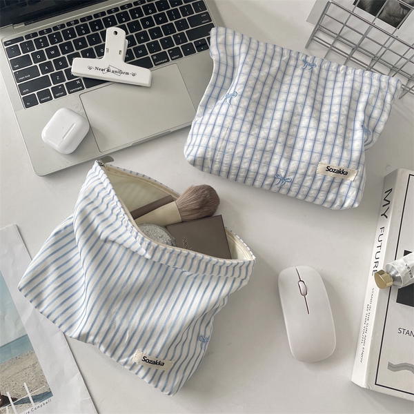 Blue checkered blue bow Image 3 Preview