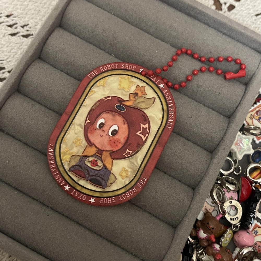 Apple head 🍎  Preview Image