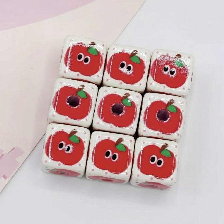 Square beads - Cutie apple Preview Image
