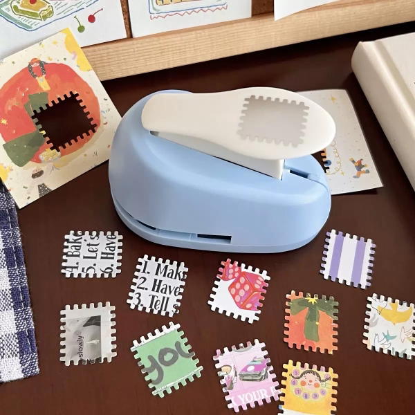 Stamp puncher - blue Image 3 Preview