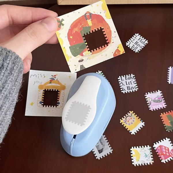 Stamp puncher - blue Image 4 Preview