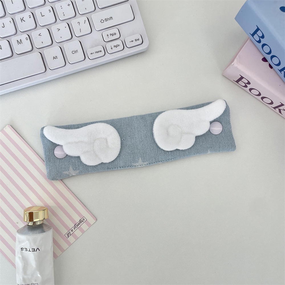 Stars baby blue jeans - earphone holder Preview Image