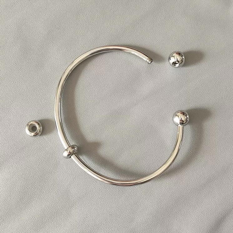 Cuff bracelet (70mm) Preview Image