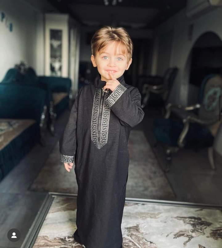 عبايه اطفال Preview Image