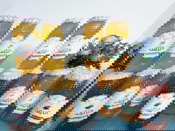عسل حبه البركه الريف نص كيلو Image 1 Preview