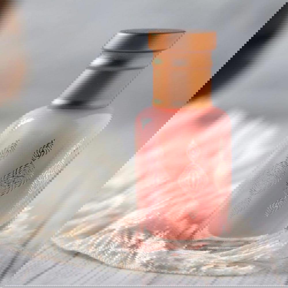 مسك سر الانوثة Preview Image