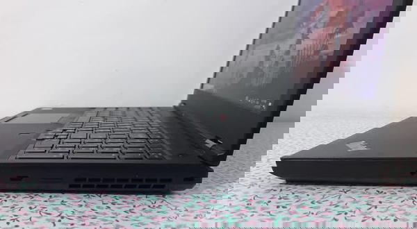 💻 Lenovo ThinkPad P53 لابتوب للألعاب والجرافيك والبرامج   الهندسية من الجيل التاسع Image 5 Preview