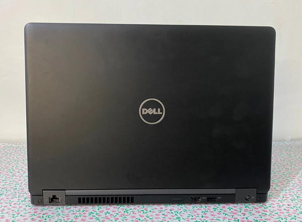 Dell Latitude 5480 لابتوب مميز كوراي 5 من الجيل السابع رام 8 كيكا ددر 4 أداء وسرعة عالية. Image 2 Preview