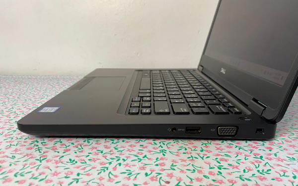 Dell Latitude 5480 لابتوب مميز كوراي 5 من الجيل السابع رام 8 كيكا ددر 4 أداء وسرعة عالية. Image 3 Preview