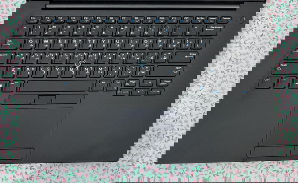 Dell Latitude 7490 لابتوب كوراي     كيكا16 سفن الجيل الثامن رام Image 7 Preview