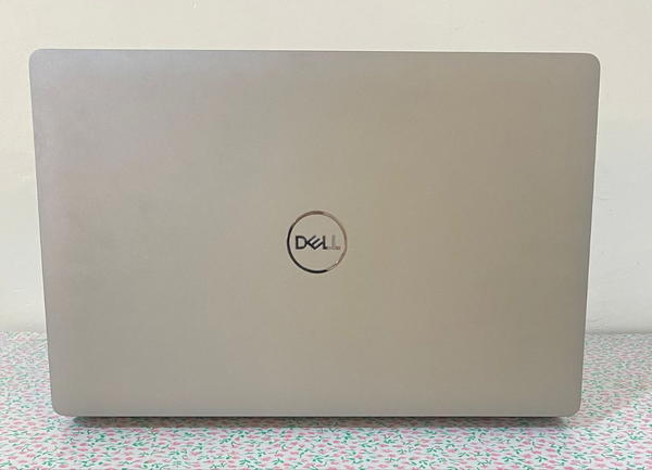 Dell Precision 3551لابتوب مثالي للمصممين والطلبةكوراي 7 جيل 12 Image 2 Preview