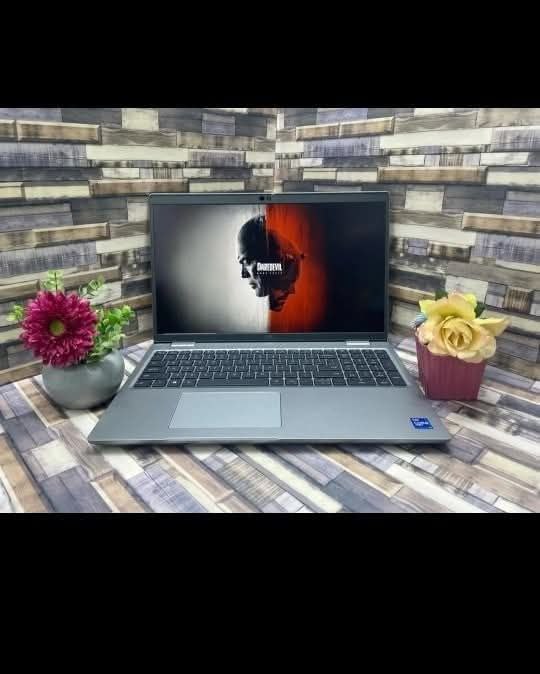 Dell Precision 3561لابتوب للالعاب والهندسة من الجيل الحادي عشر وبسعر خرافي Image 7 Preview