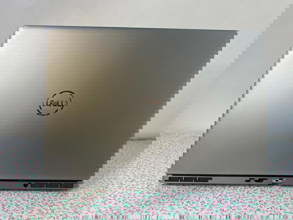 Dell Precision 7550 لابتوب  معالج كوراي سفن الجيل العاشر فئةH رام 32 كيكا ددر Image 6 Preview