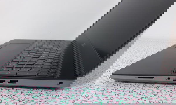 Dell Precision 7550أقوى لابتوب للألعاب والجرافيك والبرامج الهندسية من الجيل العاشر. Image 4 Preview