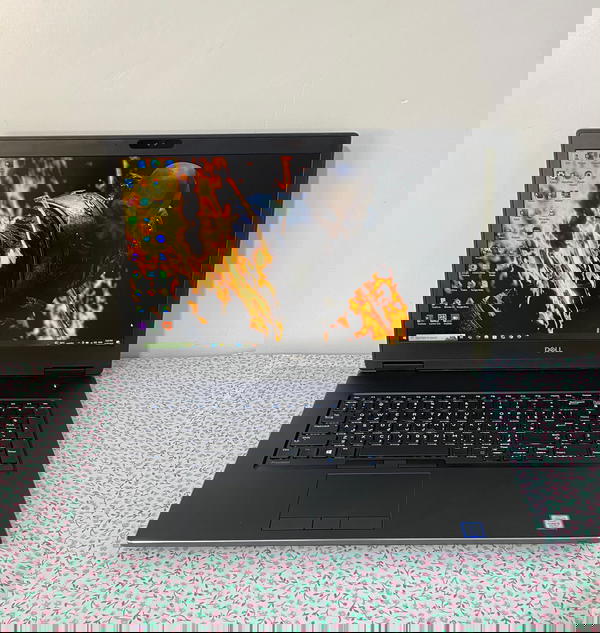 Dell precision 7730لابتوب مثالي للمصممين والمهندسين والجرافيك والالعاپ الثقيلة والبرمجة Image 1 Preview