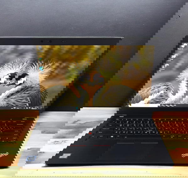 Lenovo ThinkPad T490sلابتوبلينوفو سوبر سلم ولمس  معالج كوراي سفن  الجيل ثامنفئة معالج U Image 1 Preview