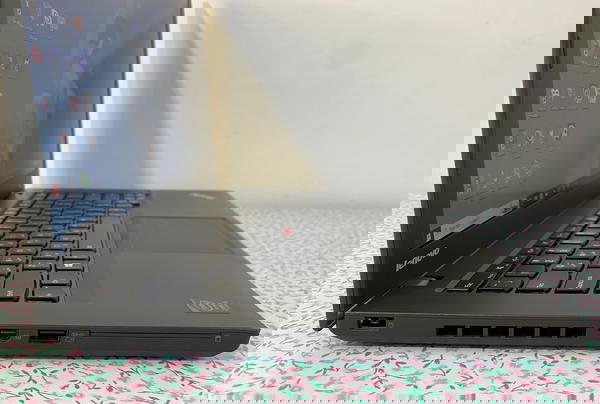 Lenovo Thinkpad T 440لابتوب عملي متين يخدم الطلبة والموظفين كوراي فايف الجيل الرابع. Image 5 Preview