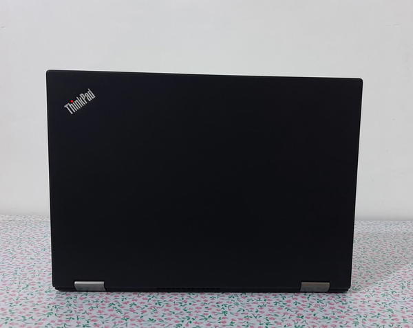 Lenovo Yoga X380 Touchلابتوب أنيق وعملي يواكب احتياجاتك اليومية والمهنية كوراي 5 جيل 8 Image 2 Preview