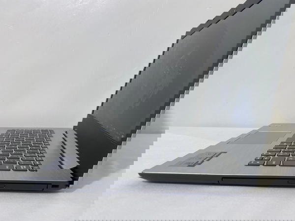 Lenovo IdeaPad 330لابتوب مثالي للطلبة ،الشغل المكتبي، تصفح الانترنت بسرعة وسلاسة كوراي 5 جيل 8 Image 5 Preview