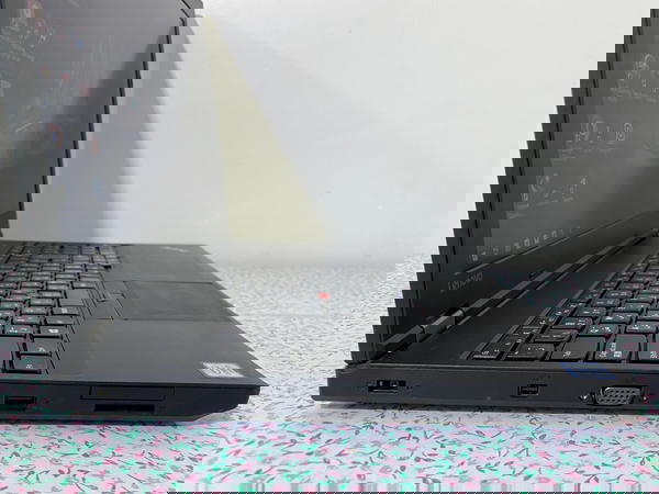 Lenovo Thinkpad L560لابتوب مثالي للطلاب والاعمال المكتبية وتصفح الإنترنت كوراي 3 الجيل 6 Image 10 Preview