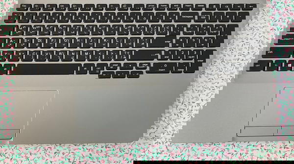 لابتوب Dell Precision 3551  مناسب للهندسة والتصميم وتشغيل البرامج الثقيلة Image 3 Preview