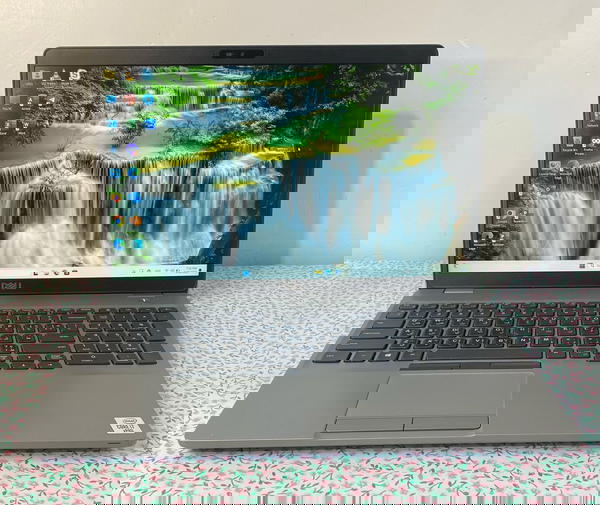 لابتوب Dell Precision 3551 يجمع بين الأداء العالي والاحترافية مناسب للهندسة والتصميم وتشغيل البرامج الثقيلة. Image 1 Preview