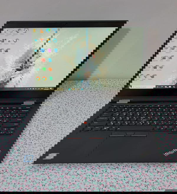 لابتوب لينوفر ثنكباد يوكا X380 لمس قلاب مع قلم لينوفو اصلي  Image 1 Preview