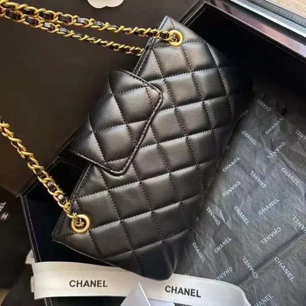 Chanel  Image 3 Preview