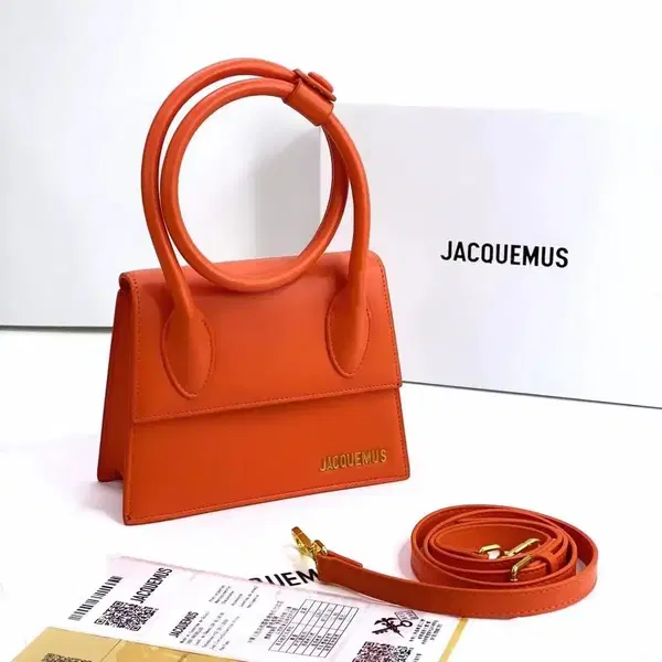 Jacquemus  Image 3 Preview