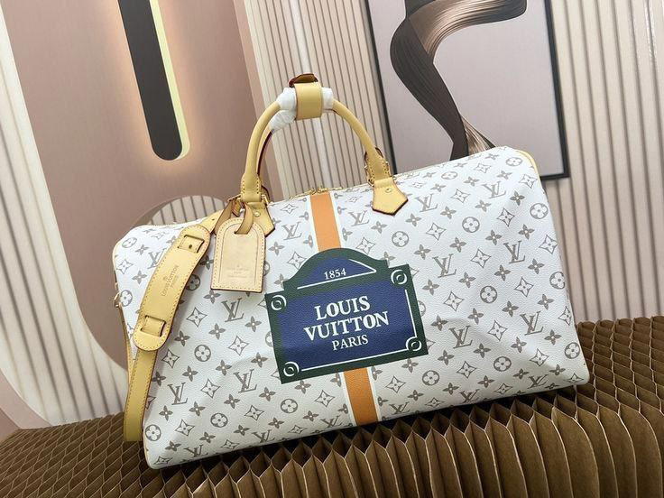 Louis Vuitton  Preview Image