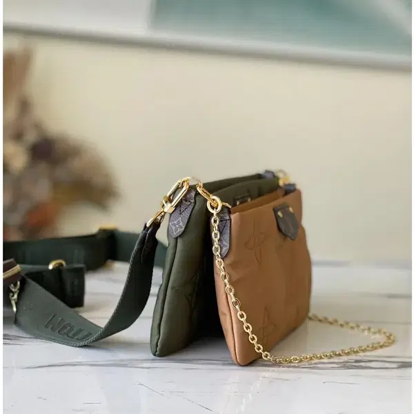 Louis Vuitton  Image 5 Preview