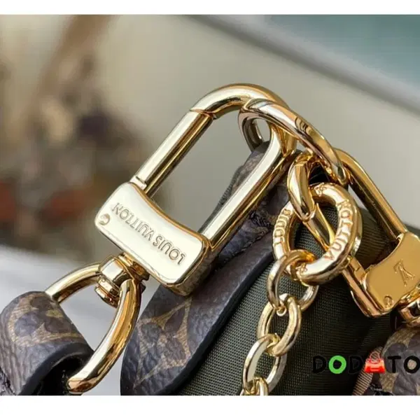 Louis Vuitton  Image 8 Preview