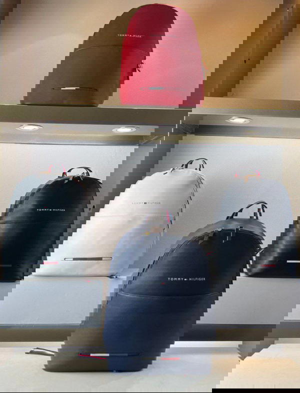 Tommy Hilfiger  Image 1 Preview