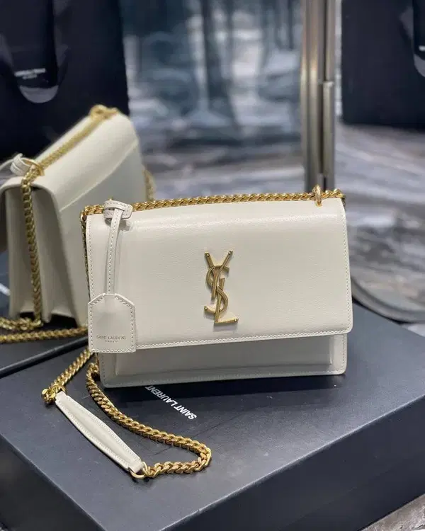 Saint Laurent  Image 4 Preview