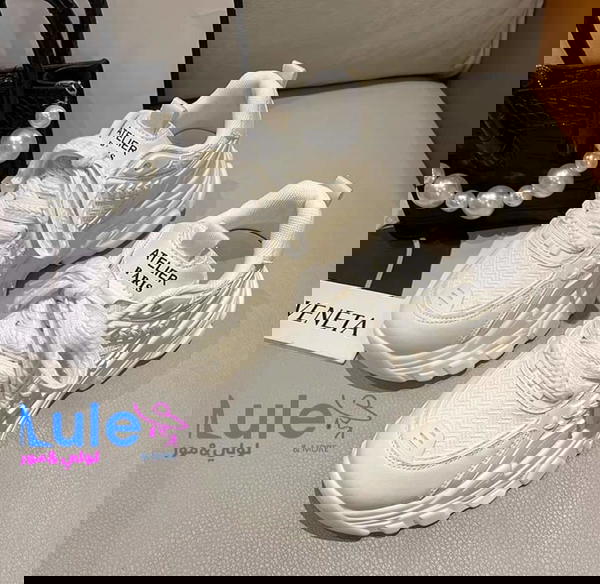 بوت سبور عالي لصبايا Image 3 Preview