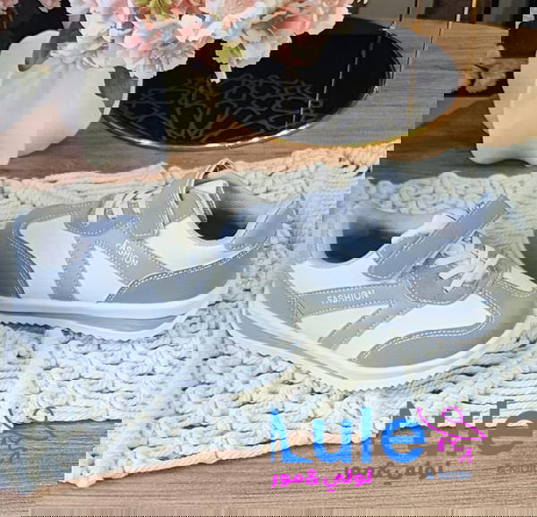 بوت ولادي بعده الوان طبي Image 2 Preview