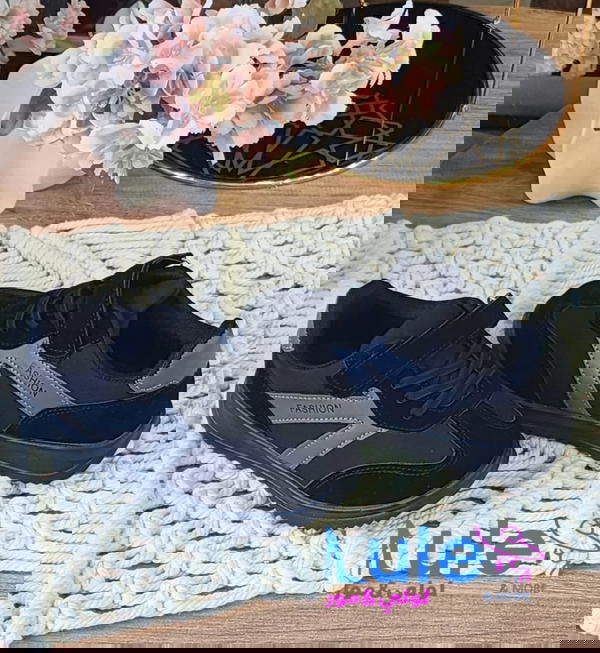 بوت ولادي بعده الوان طبي Image 5 Preview
