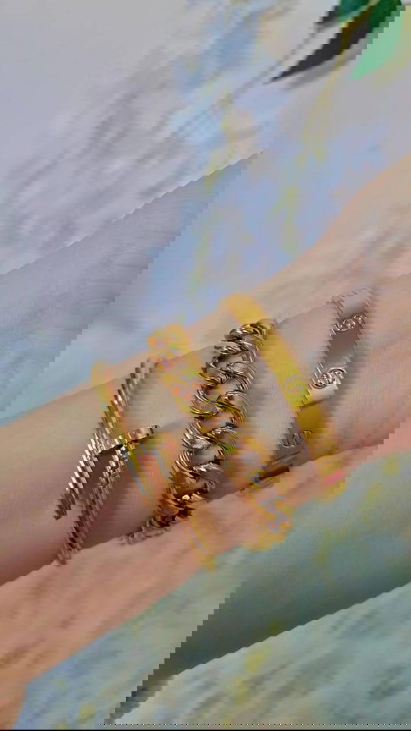 3 Bracelets  Image 1 Preview