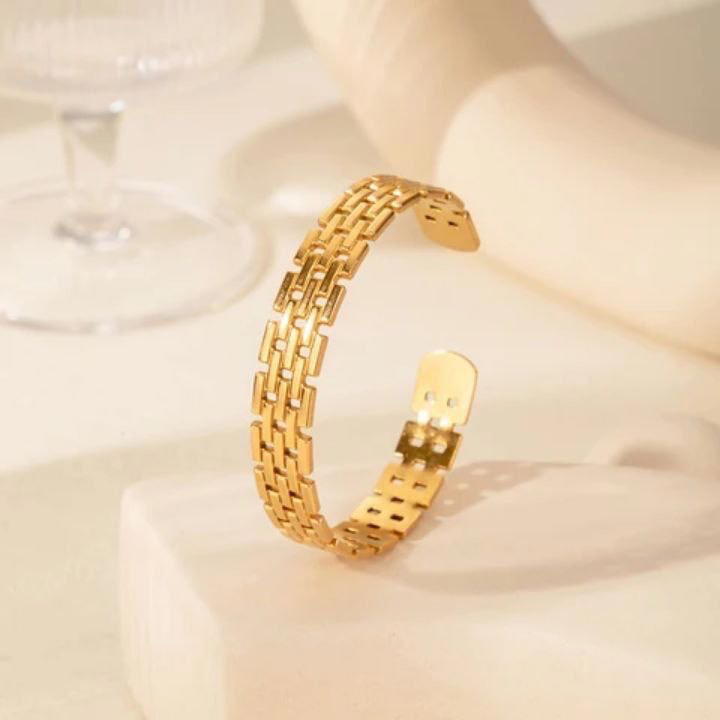 Bracelet B20 Preview Image