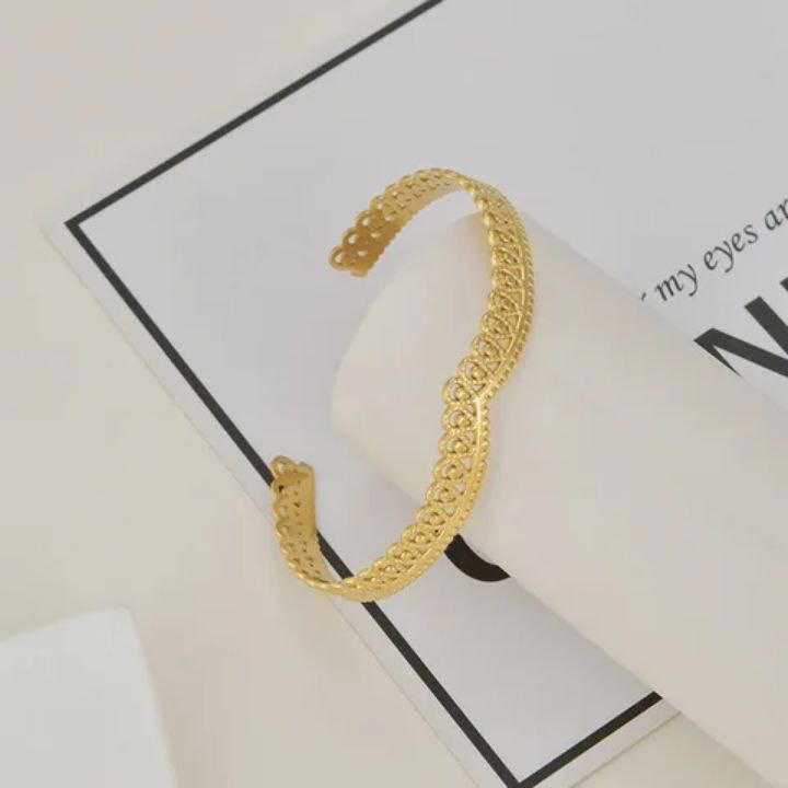 Bracelet B22 Preview Image