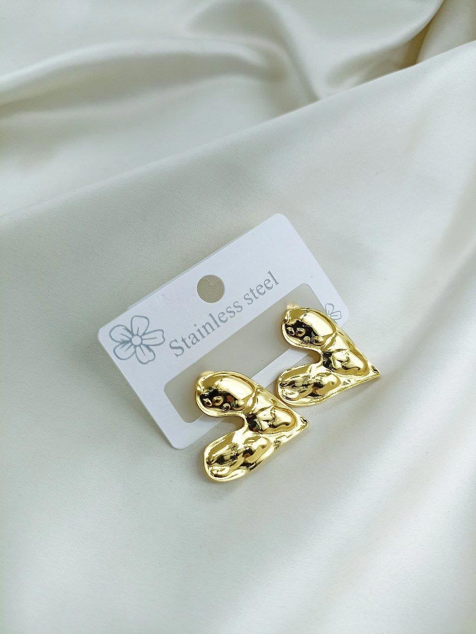 Earrings  Preview Image