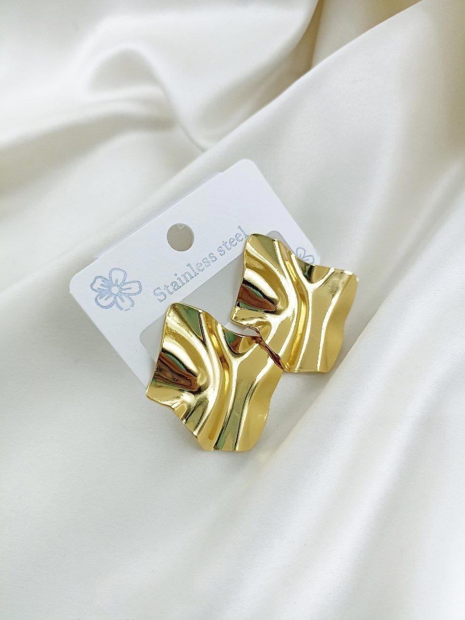Earrings  Preview Image