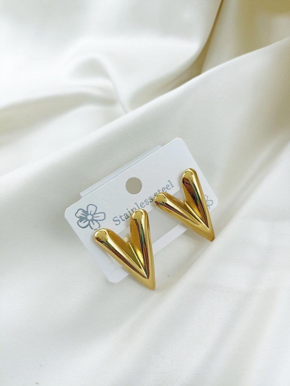 Earrings  Preview Image