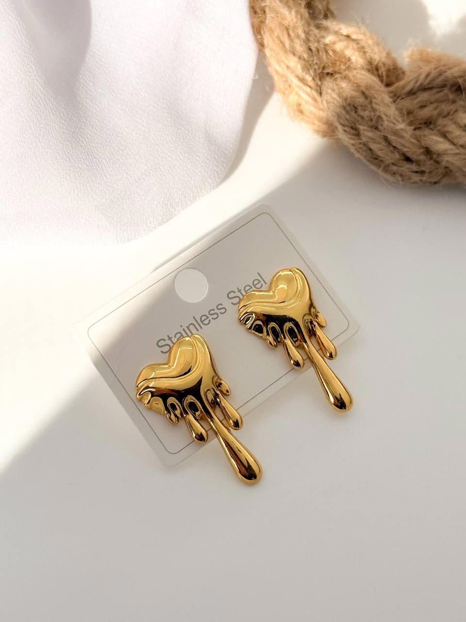 Earrings E19 Preview Image