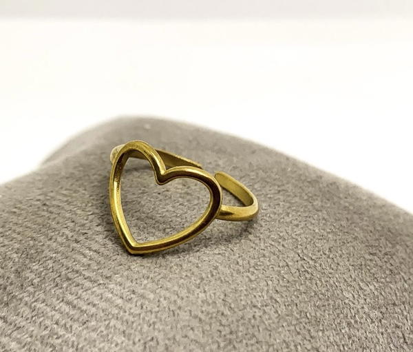 Heart ring R19  Image 2 Preview