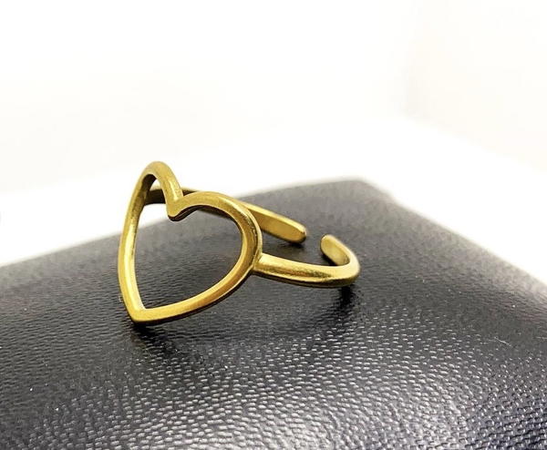 Heart ring R19  Image 4 Preview