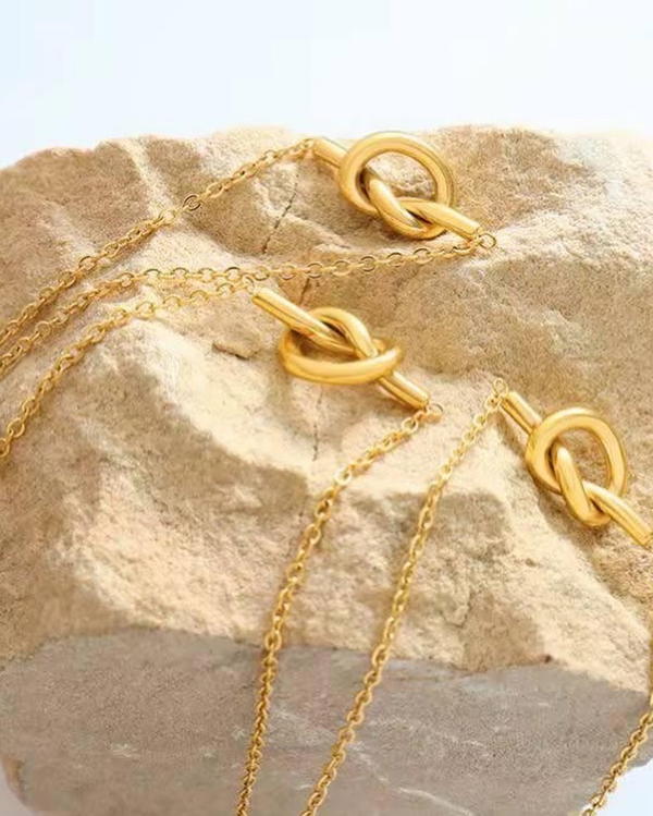 Stainless steel necklace (N19) Image 4 Preview